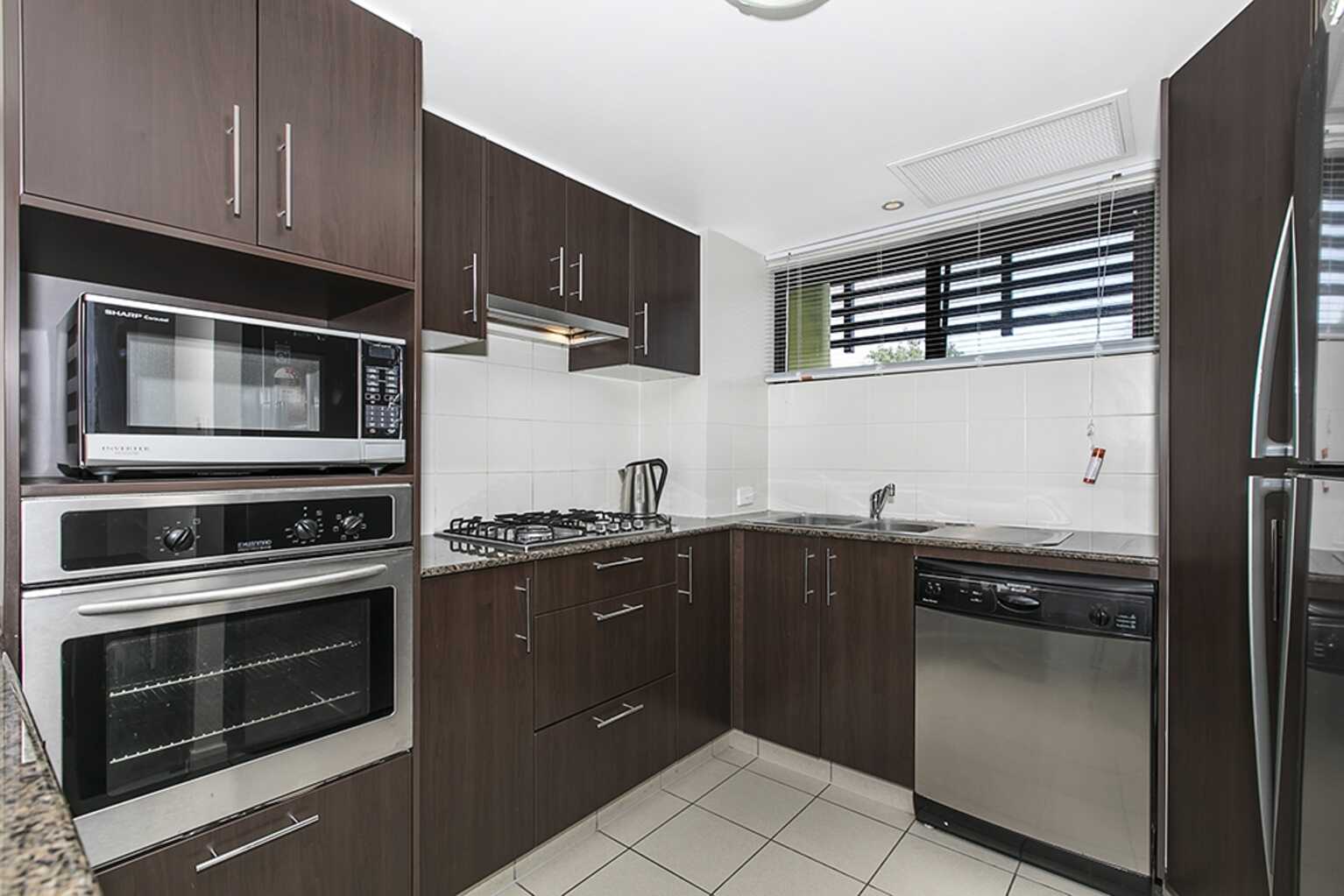 232/8 Land Street Toowong