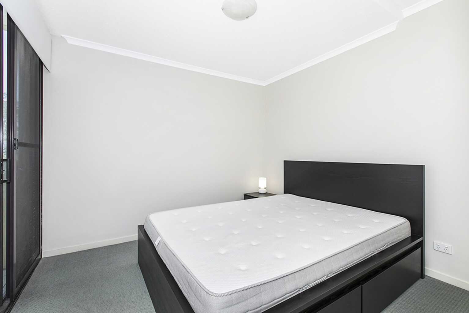 232/8 Land Street Toowong