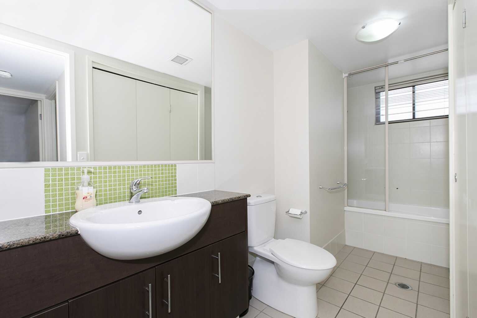 232/8 Land Street Toowong