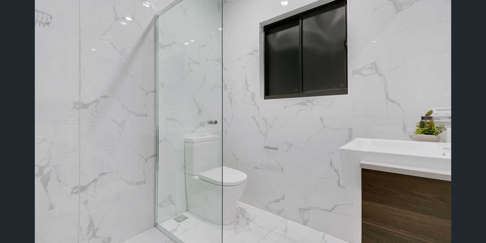 1/55-57 Nicholson Street Greenslopes