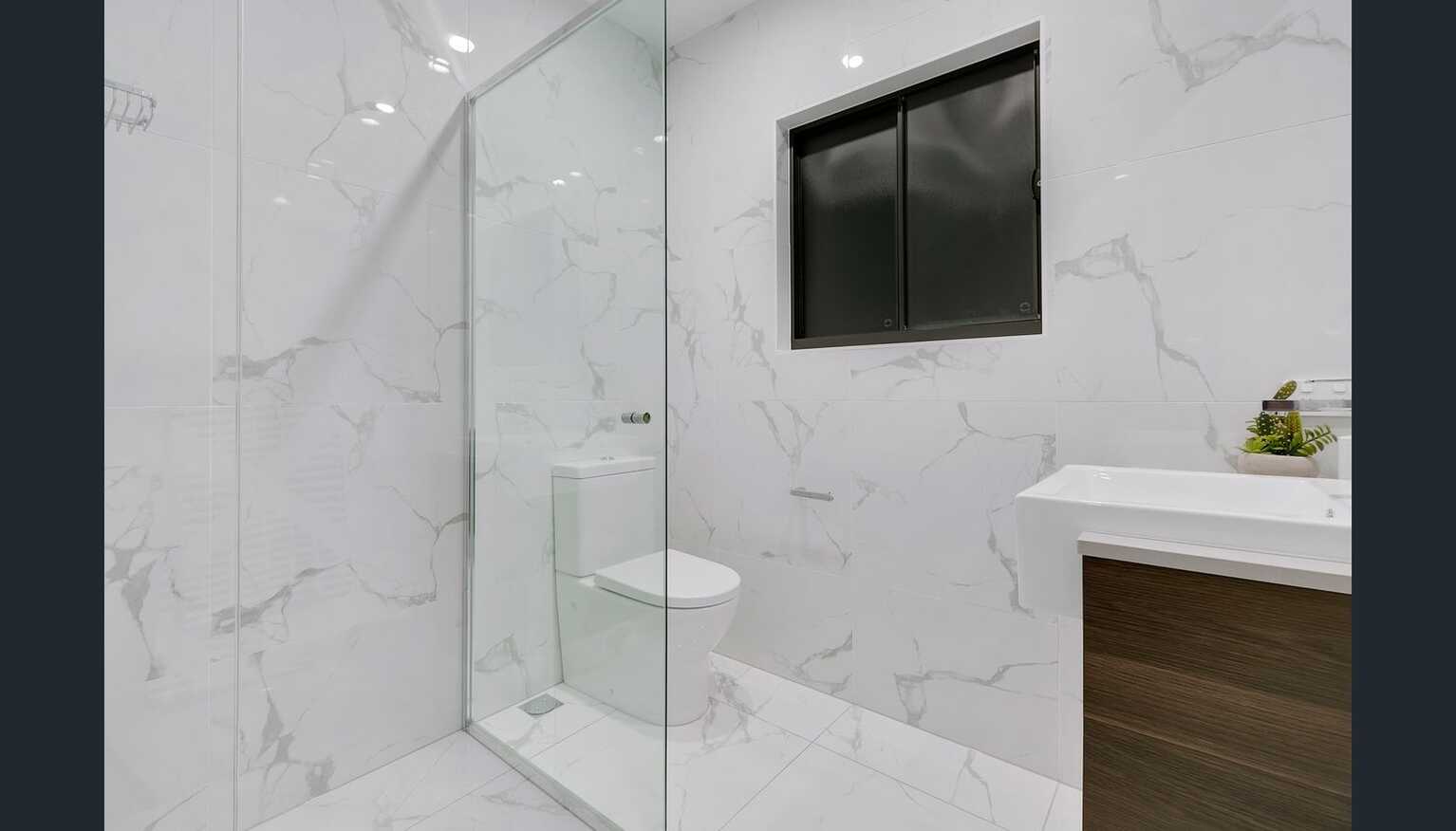 1/55-57 Nicholson Street Greenslopes