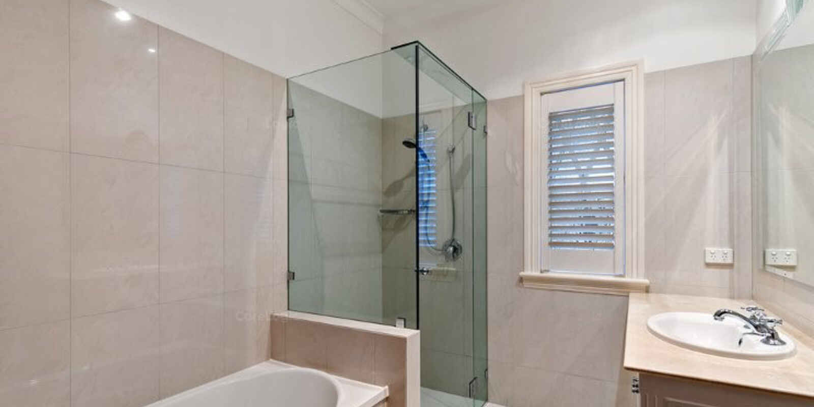 23 Wren Street Ascot 23 Wren Street Ascot