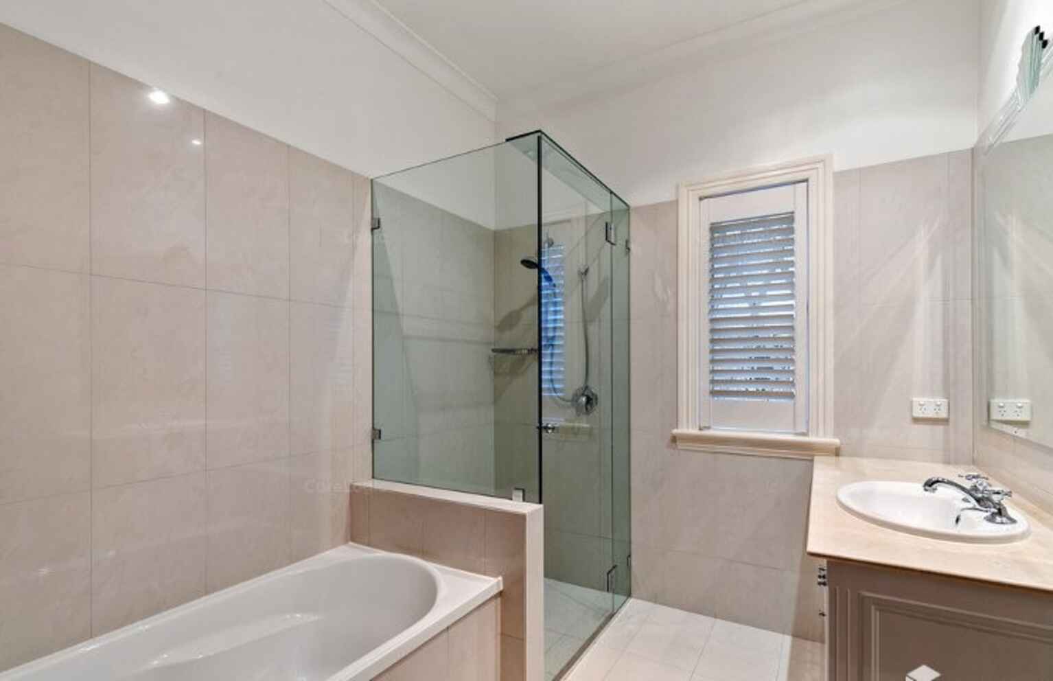 23 Wren Street Ascot 23 Wren Street Ascot