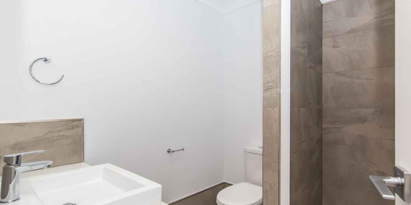 3/34A Fleming Road Herston