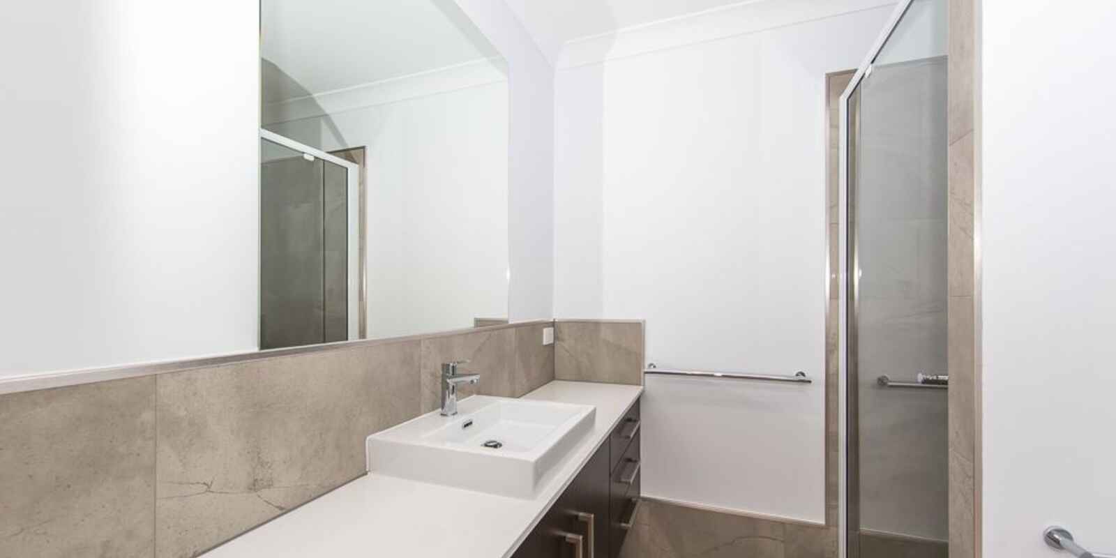 3/34A Fleming Road Herston