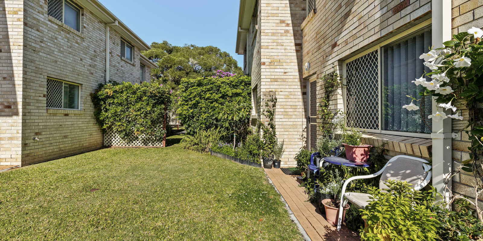 5/57 Worendo Street Southport