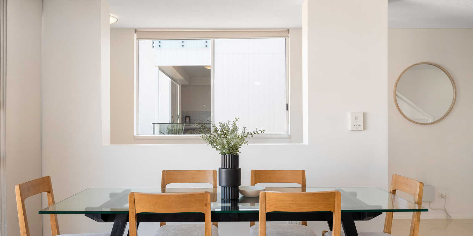 24/17 Whyenbah Street Hamilton