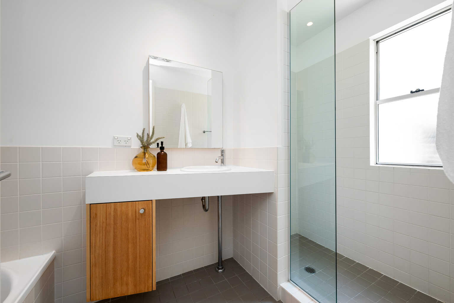 16 Upper Lancaster Road Ascot