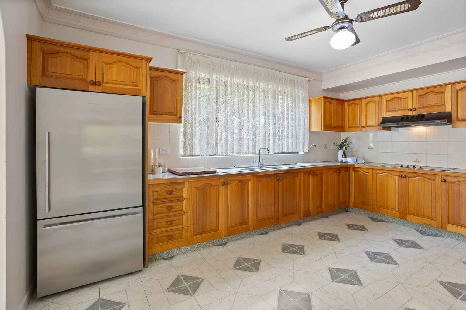 15 Hillcrest Street Aspley