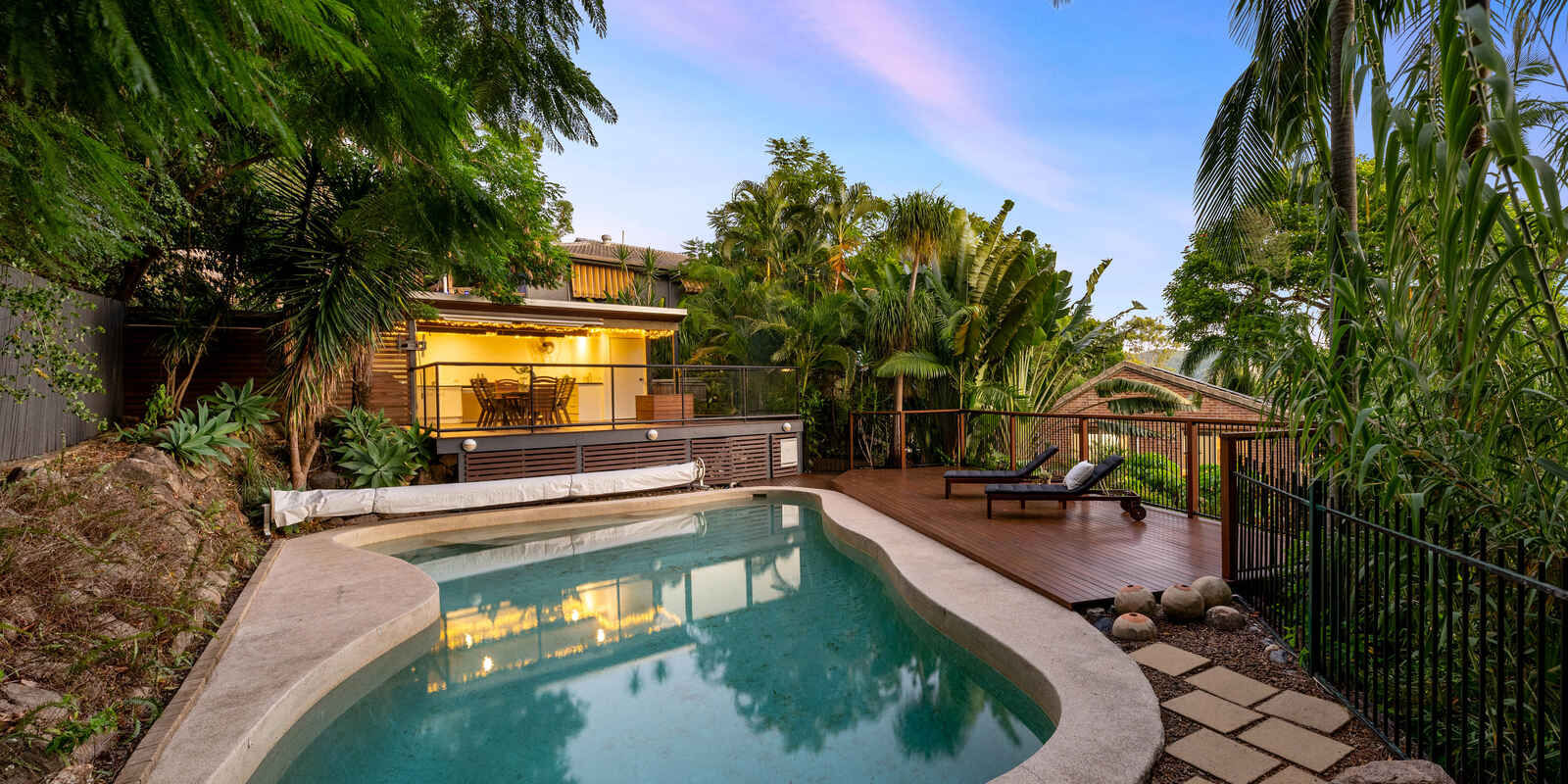 17 Wandearah Crescent Ferny Hills