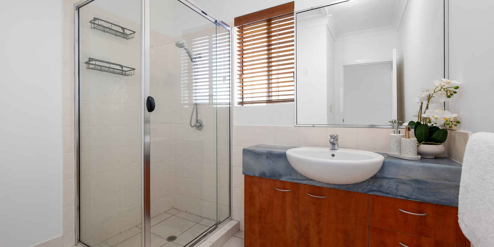 5/102 Racecourse Rd Ascot